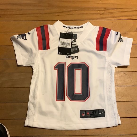 Jersey patriots Jones - Picture 2 of 4